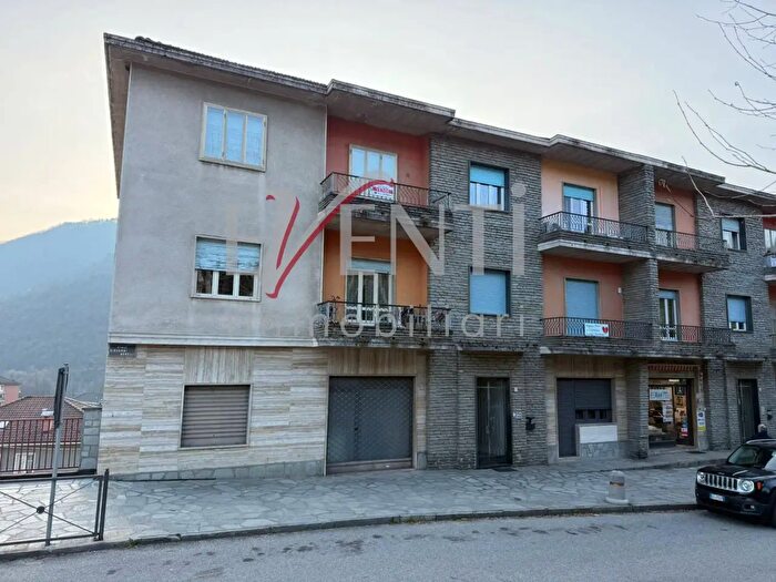 Appartamento quadrilocale in vendita in Via Agnelli, Villar Perosa