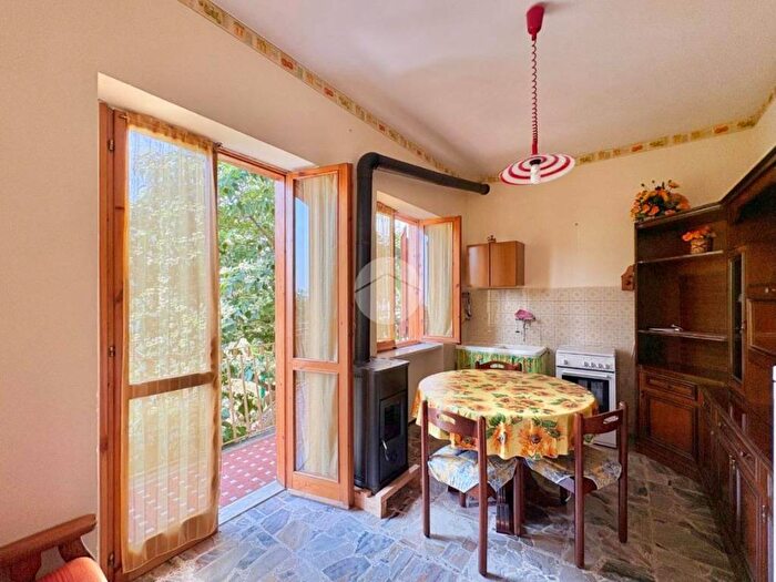 Appartamento bilocale in affitto in Strada Fornelli Chiaves, Monastero di Lanzo