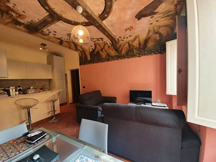 Appartamento trilocale in affitto in Piazza della Repubblica, Firenze