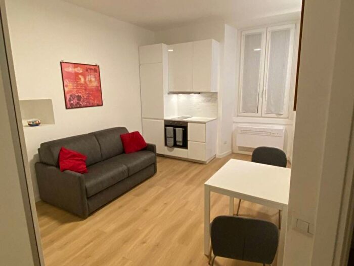 Appartamento monolocale in affitto in Via Giuseppe Sirtori, Porta Venezia, Milano