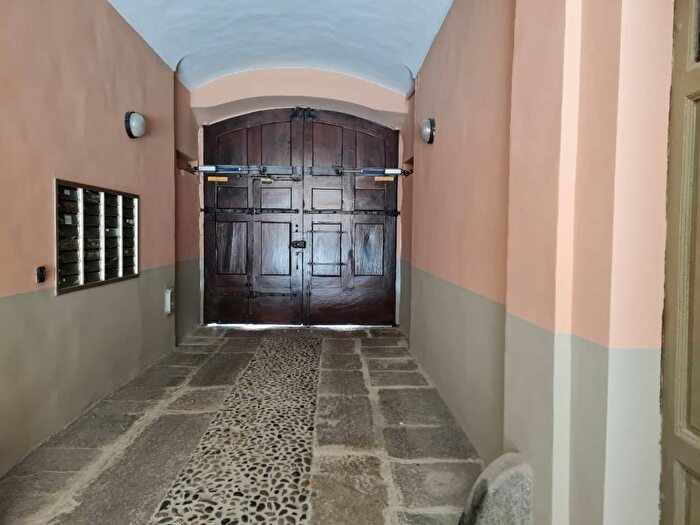 Appartamento trilocale in affitto in Via dellAccademia Albertina, Via della Rocca, Torino