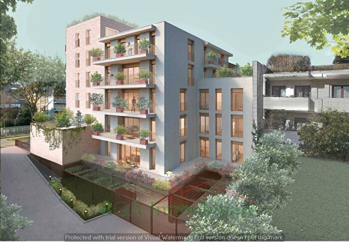 Appartamento quadrilocale in vendita in Viale Vittorio Emanuele II, Bergamo