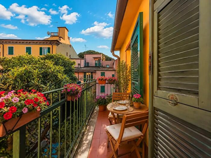 Appartamento con 5 locali in vendita in Sarzana