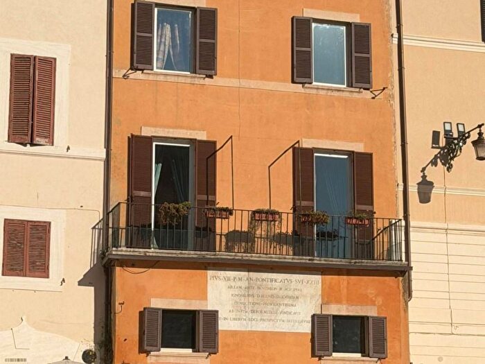 Appartamento con 6 locali in affitto in Via del Pantheon, Pantheon, Roma