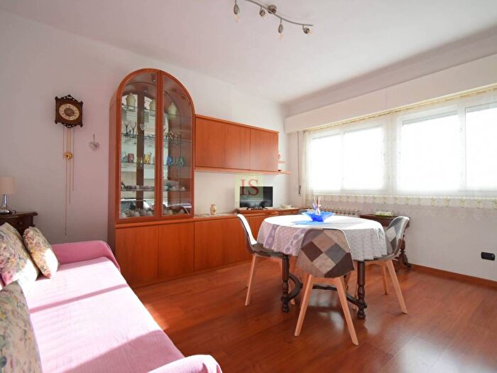 Appartamento bilocale in affitto in Vicolo San Lazzaro, Porto Vecchio, Sanremo