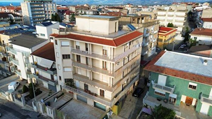 Appartamento con 6 locali in vendita in Via delle Magnolie b, Alcamo