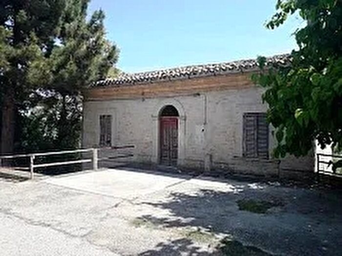 Casa con 5 locali in vendita in Via Luigi Renzetti Chieti Ch, Chieti