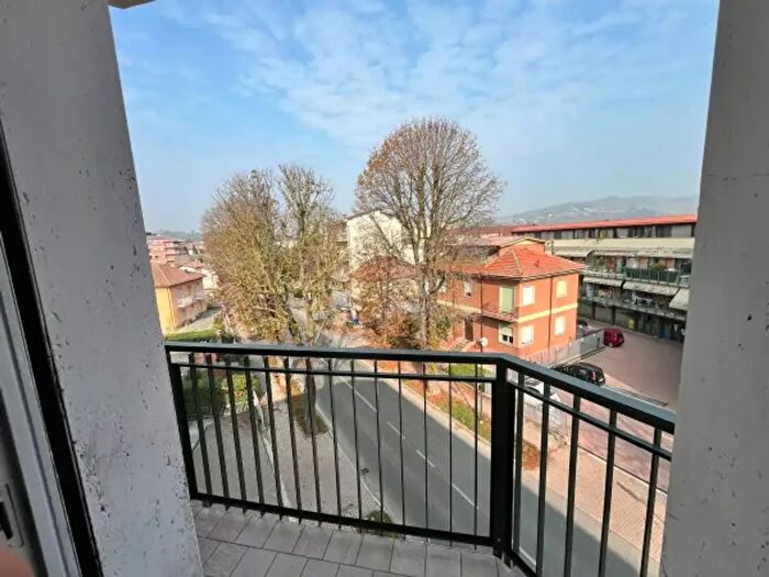 Appartamento trilocale in vendita in Corso Bra, Alba