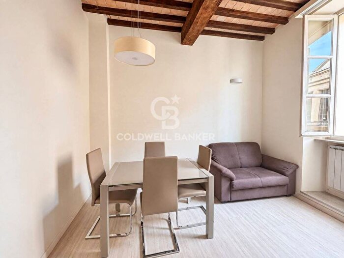 Appartamento trilocale in affitto in Via Gribaldi, Centro Storico, Foligno