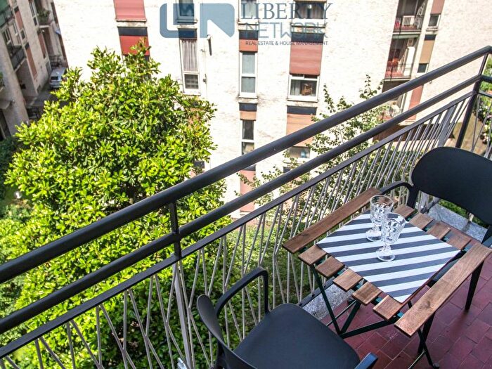 Appartamento monolocale in affitto in Lodi Brenta, Milano