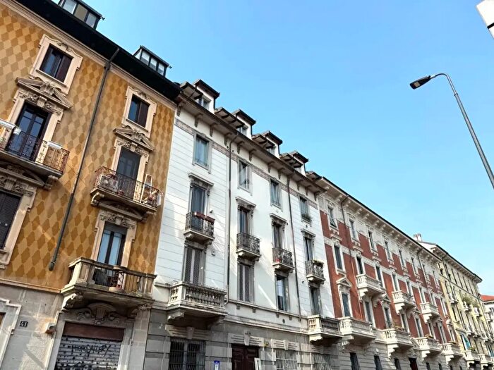 Appartamento bilocale in affitto in Via Lodovico Settala, Milano