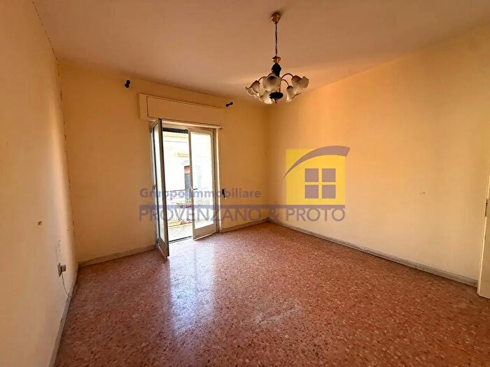 Appartamento trilocale in vendita in Via Bernardo Selvaggi, Brindisi
