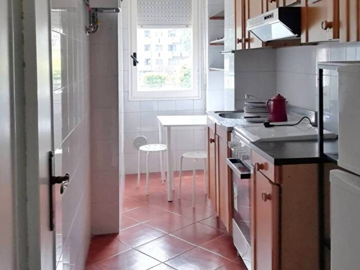 Appartamento trilocale in affitto in LARGO ORESTE MURANI, Città Studi, Milano