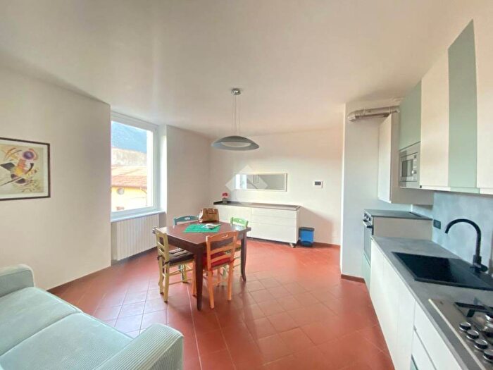 Appartamento bilocale in affitto in Via cesare battisti, Sulzano