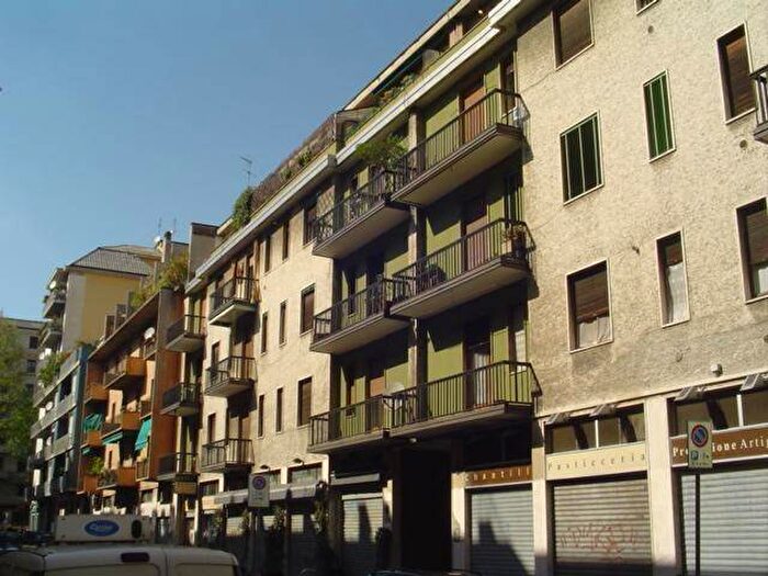 Appartamento bilocale in affitto in Via Antonio Fogazzaro, Montenero, Milano
