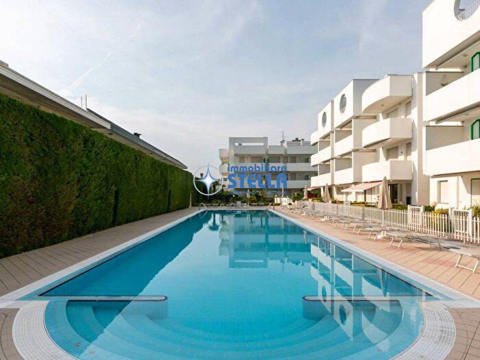 Appartamento trilocale in affitto in Via Ulisse, Lido Centro Ovest, Jesolo