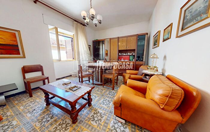 Casa quadrilocale in vendita in Via San Croce, Nulvi