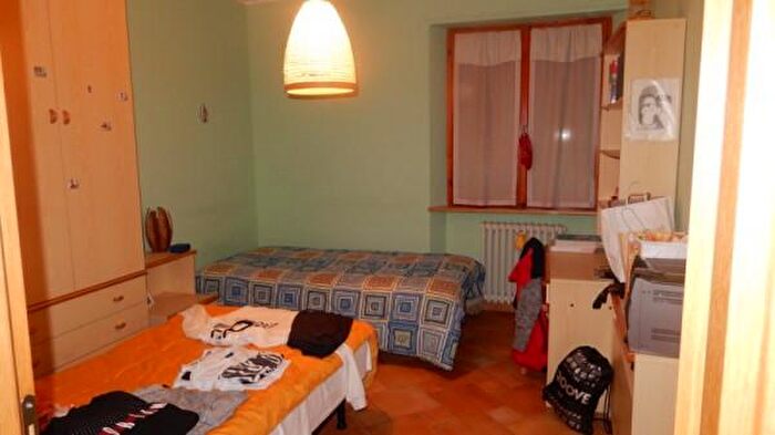 Appartamento trilocale in vendita in Via Gentile da Fabriano, Jesi