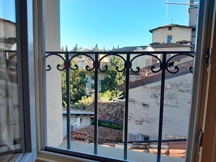 Appartamento bilocale in affitto in Città Alta, Bergamo