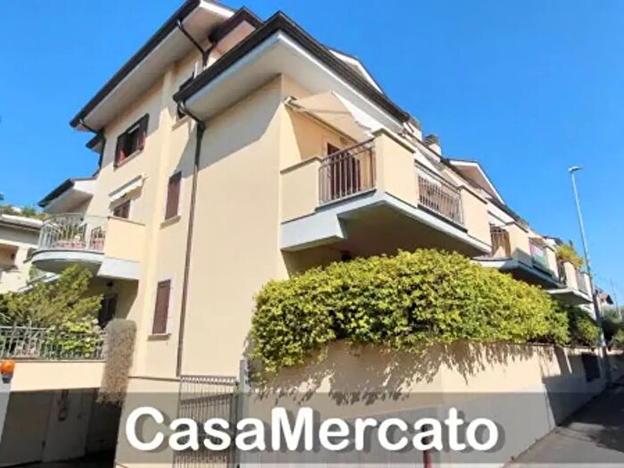 Appartamento bilocale in affitto in Via Sentiero delle Mimose, Grottaferrata