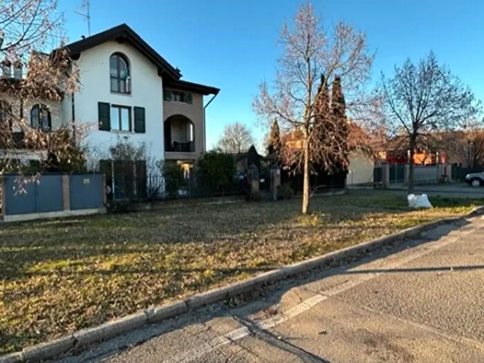 Casa con 5 locali in vendita in Via Ignazio Silone, Quattro Castella