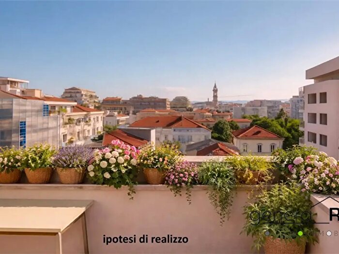 Appartamento trilocale in vendita in Pescara