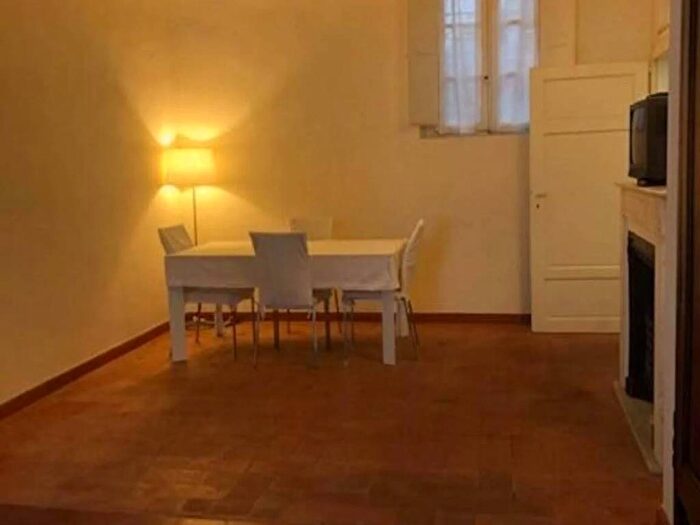 Appartamento monolocale in affitto in Via Vittorio Veneto, Centro, Pontedera