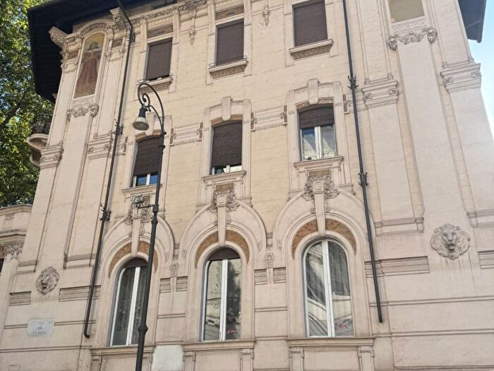 Casa bilocale in affitto in Via del Tempio, Ghetto Portico d'Ottavia, Roma