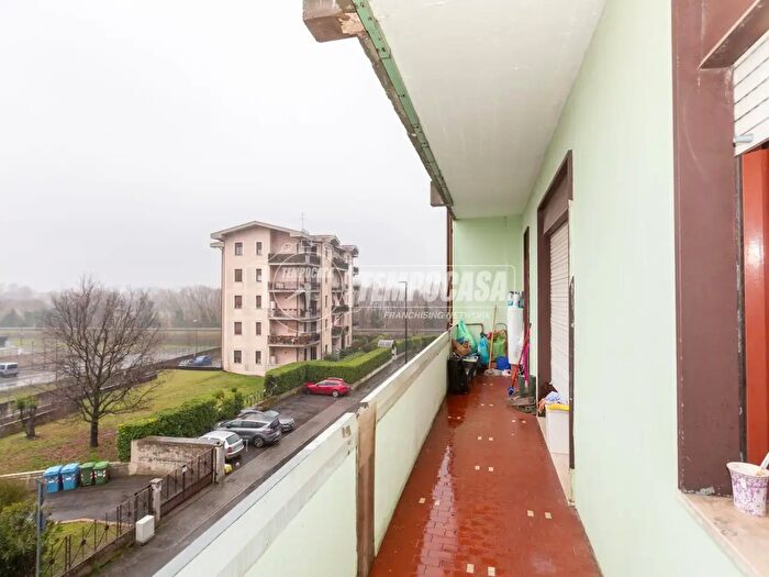 Appartamento bilocale in vendita in Via Milano E C, Brescia