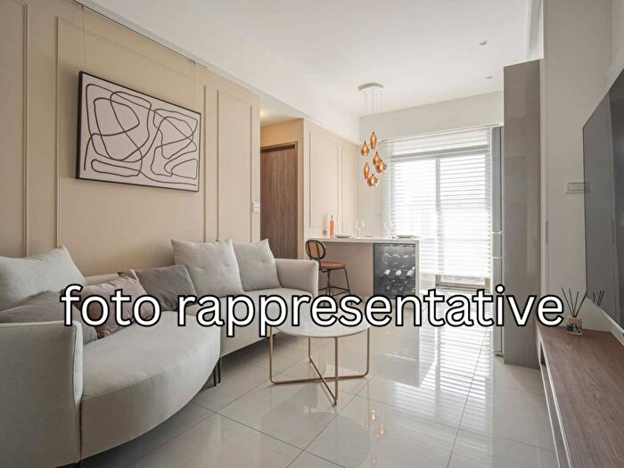 Appartamento con 5 locali in affitto in Via Copernico, Centrale, Milano