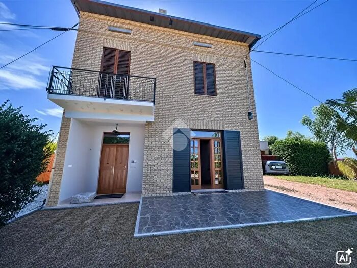 Casa con 7 locali in vendita in Via dell' Ose, Assisi