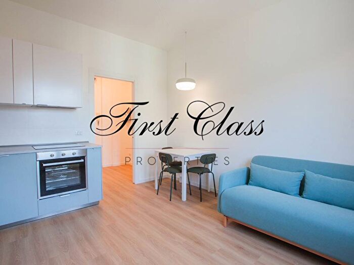 Appartamento bilocale in affitto in Via Carlo Imbonati, Dergano, Milano