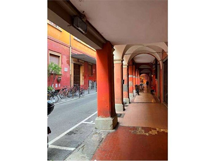 Appartamento bilocale in affitto in VIA FONDAZZA ADZE, Santo Stefano, Bologna
