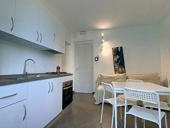 Appartamento trilocale in affitto in Via Filippo Corridoni, Catania