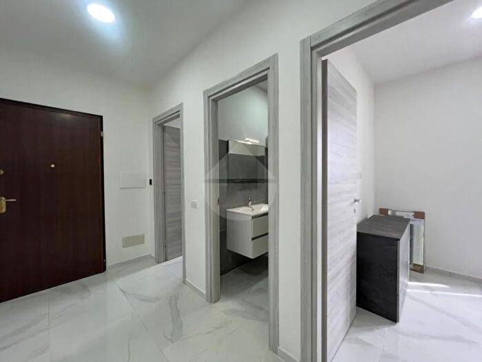 Appartamento trilocale in vendita in Ardea