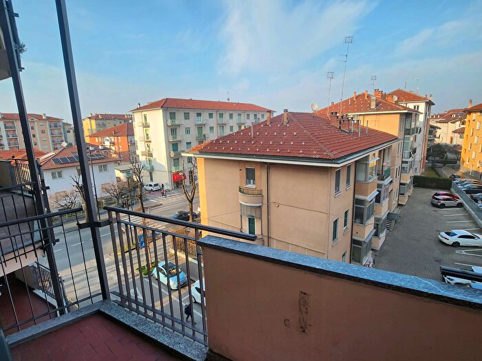 Case in Vendita e in Affitto - 3