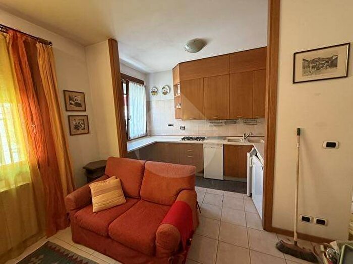 Appartamento trilocale in affitto in Novoli, Firenze