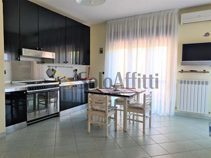 Appartamento trilocale in affitto in Catanzaro