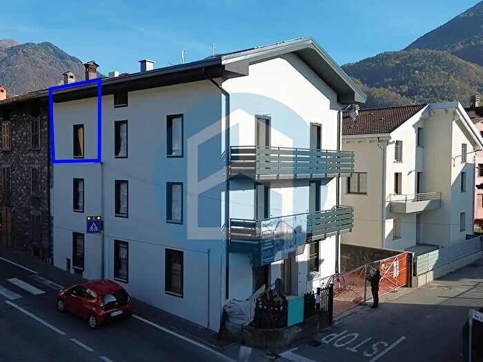 Appartamento bilocale in vendita in Via San Glisente, Berzo Inferiore