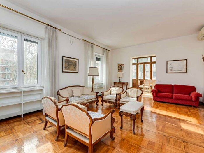 Appartamento con 6 locali in affitto in via Flaminia, Flaminio, Roma