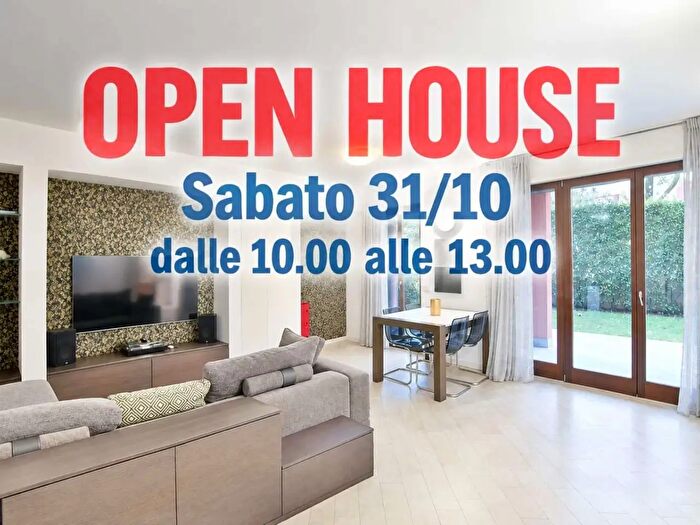 Appartamento trilocale in vendita in Via Alberto da Giussano, Triuggio