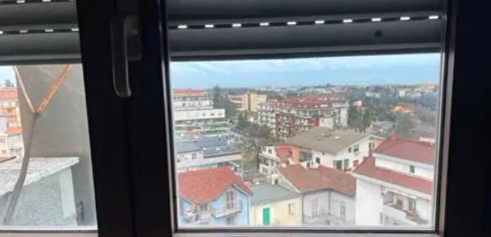 Appartamento trilocale in vendita in Via per Fossacesia, Lanciano