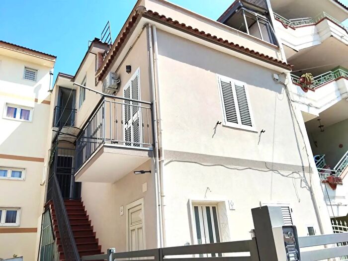 Appartamento trilocale in vendita in Via Pietro Ferrentino, Castel San Giorgio