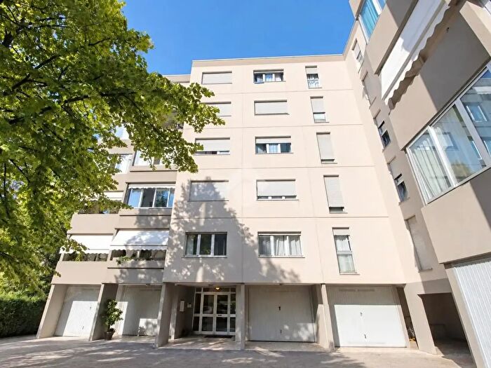 Appartamento quadrilocale in vendita in Via Adolfo Giuriato, Vicenza