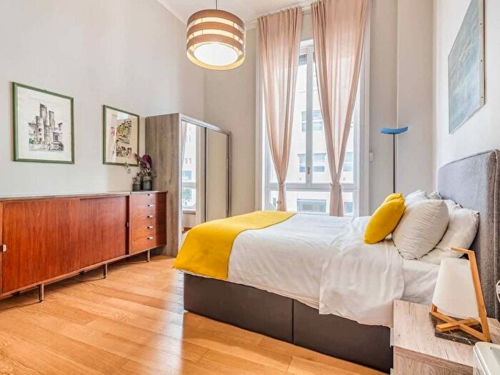 Appartamento trilocale in affitto in Via Durini, Borgogna Largo Augusto, Milano