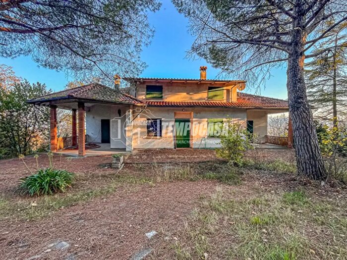 Casa con 5 locali in vendita in Via Collina Italia, Poggio Torriana