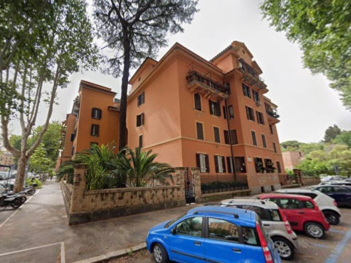 Appartamento trilocale in affitto in San Giovanni, Roma