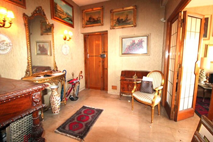 Appartamento con 5 locali in vendita in Corso di Francia, Roma