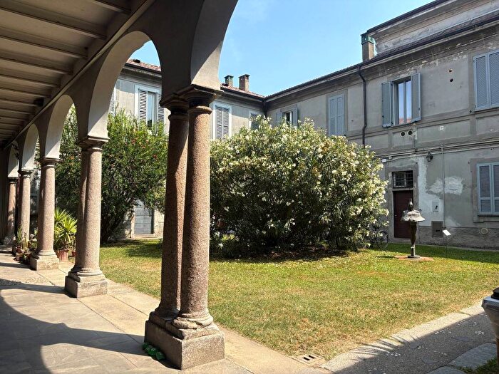 Appartamento bilocale in affitto in Via Domenico Berra, Crescenzago, Milano