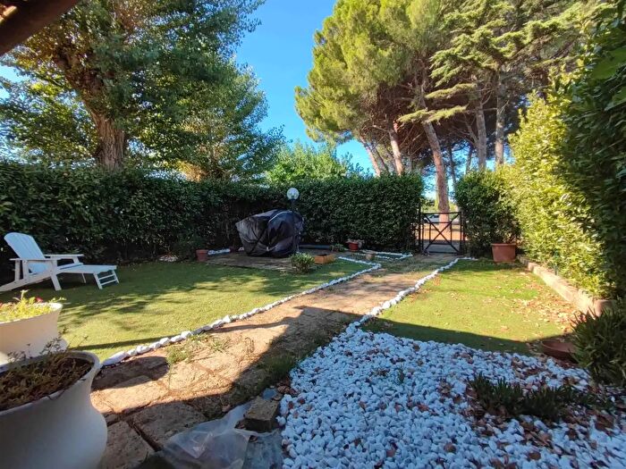 Appartamento bilocale in vendita in Località della Torre Sp, Rosignano Marittimo